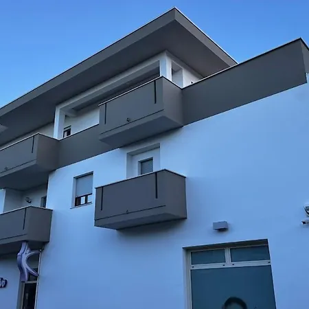 Casa Di Mirka Lejlighed Giulianova
